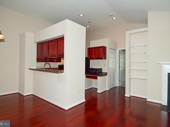 5th image of 12204 Eagles Nest Ct APT K