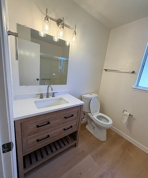 7435 Power Inn Rd #B — Photo 5