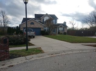 5460 Lakeside Dr, Fairfield, OH 45014