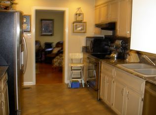 2511 Torcross Dr, Fayetteville, NC 28304