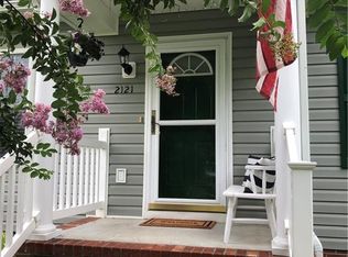 2121 F St, West Point, VA 23181