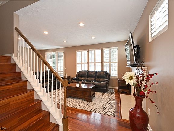 5th image of 2585 Wyndgate Ct