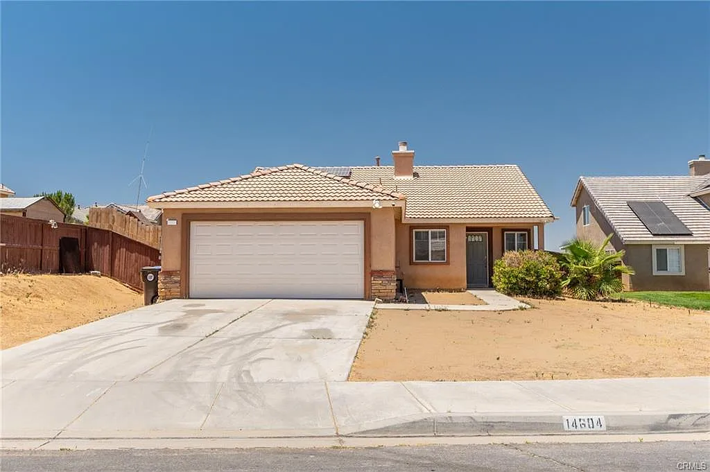 4 bed, 1586 sqft, $2,595 — Photo 1