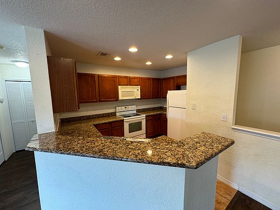 2nd image of 4600 E Moody Blvd Building 9K
