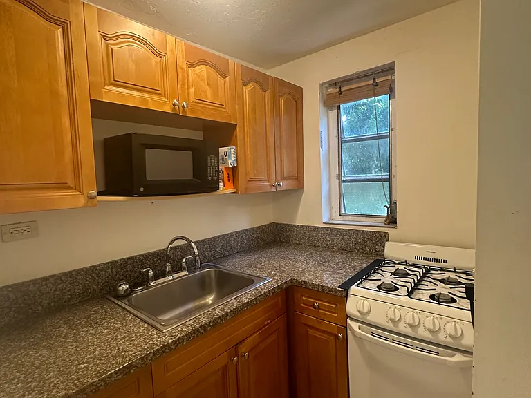 7810 Harding Ave #4 — Photo 7
