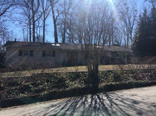 18314 Nob Hill Dr, Triangle, VA 22172