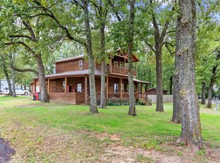 1049 Shoreline Dr, West Tawakoni, TX 75474