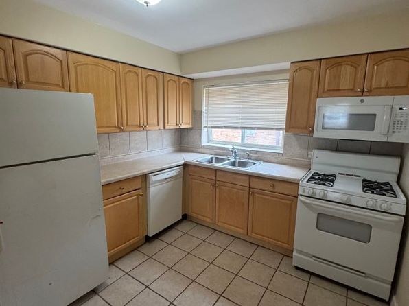 1528 N Harlem Ave APT 3E
