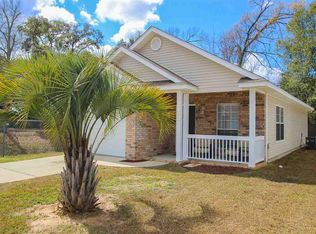 5813 Last Big Tree Ln, Pensacola, FL 32505