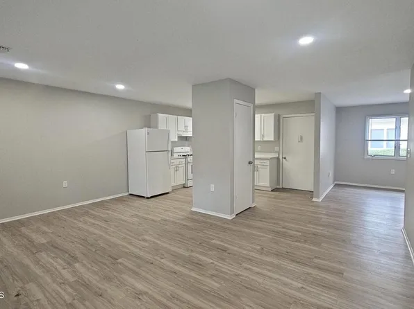 1700 State Highway 37 W, Toms River, NJ