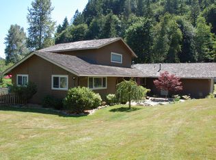 1730 Brookside Dr SE, Issaquah, WA 98027