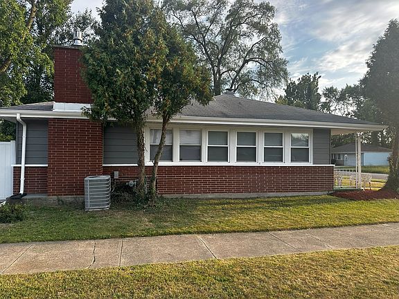 3rd image of 15203 Hastings Dr