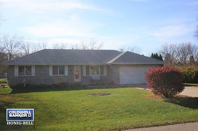 1st image of 403 Dorset Dr
