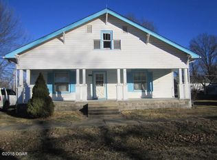 505 Mill St, Golden City, MO 64748