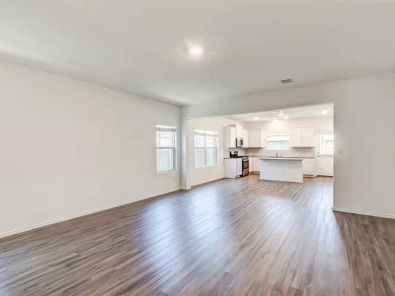 1517 Brueggerhoff Rd — Photo 7