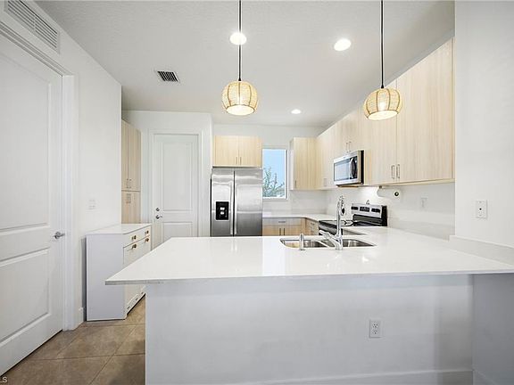 3rd image of 5187 Nevola Ave