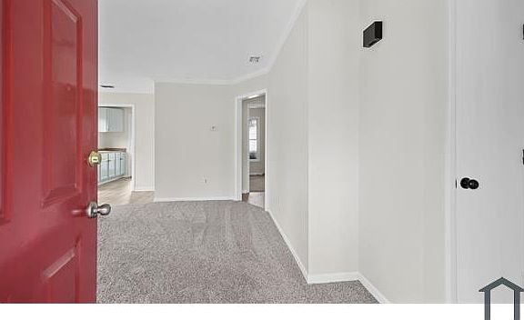 4th image of 7029 Candlewood Dr