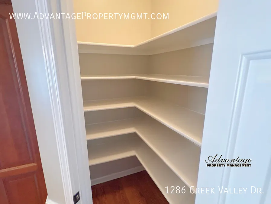 1286 Creek Valley Dr. Collierville, TN 38017 — Photo 4