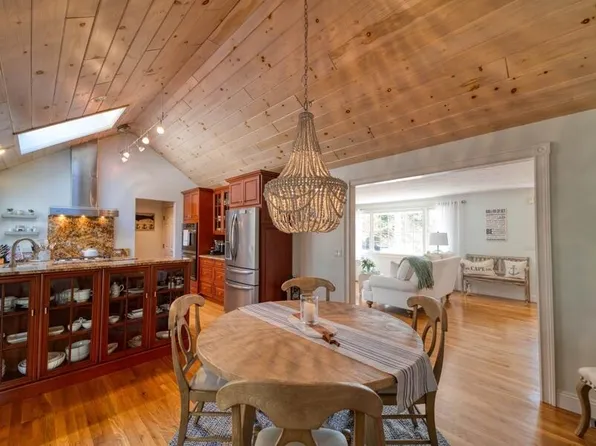 21 Mary Willet Court, Harwich, MA 02645