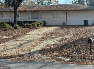 605 Hunnicutt Rd SE, Mableton, GA 30126