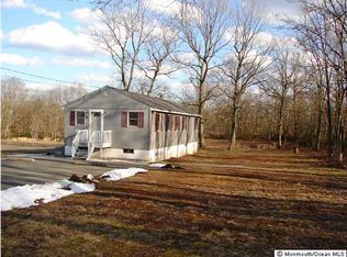 83 Tower Rd #A, Cream Ridge, NJ 08514