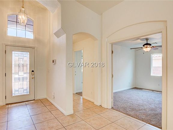 2nd image of 43 Desert Sunflower Cir