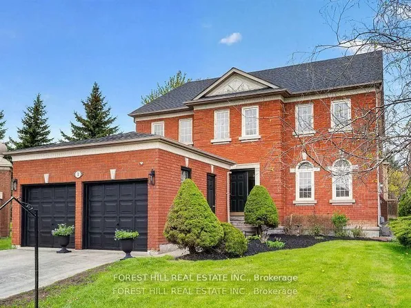 2 Regent St, Richmond Hill, ON L4C 9B3