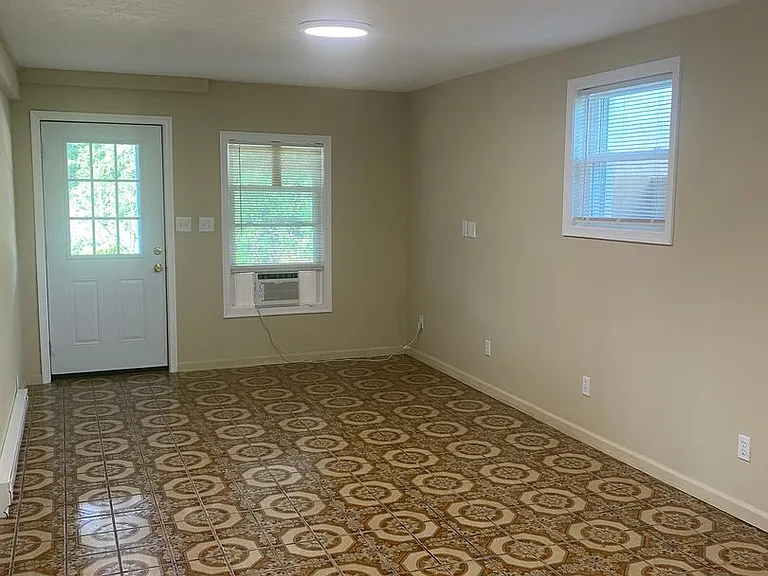 730 Hightop Rd — Photo 5