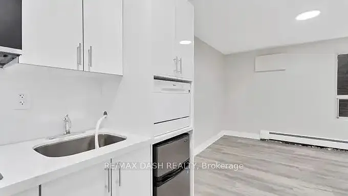 7 Thorburn Ave #101 — Photo 9
