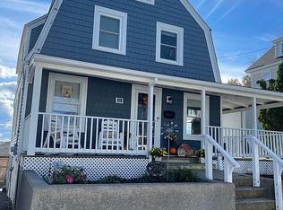 28 Canacum Rd, Weymouth, MA 02191