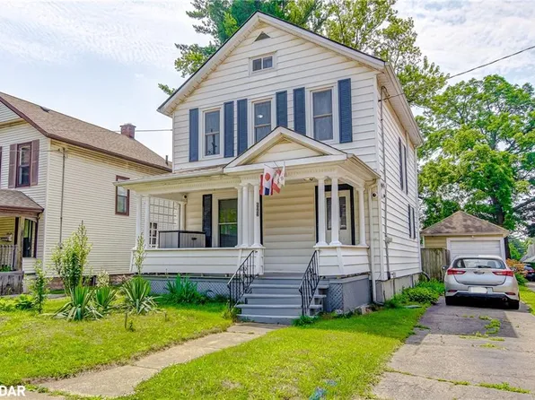 6062 Barker St, Niagara Falls, ON L2G 1Y4