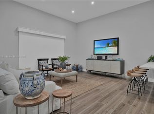 5555 Collins Ave APT 3E, Miami Beach, FL 33140