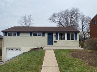599 Lindsay Rd, Carnegie, PA 15106