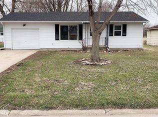 702 N Cedar St, Jefferson, IA 50129