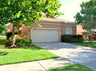 6005 Spring Lake Ter, Fort Pierce, FL 34951