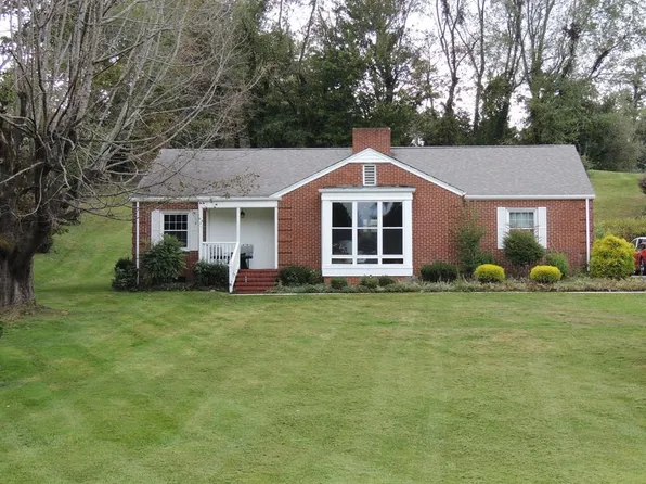 316 S Independence Ave, Independence, VA 24348