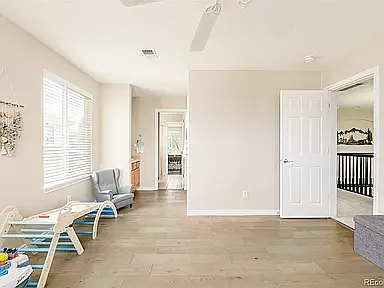 912 Kryptonite Dr — Photo 36