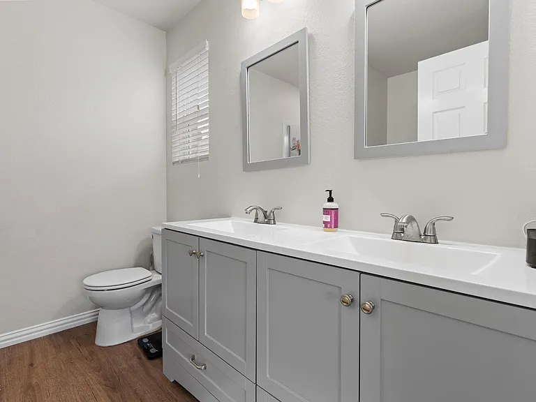 9937 Amosite Dr — Photo 2