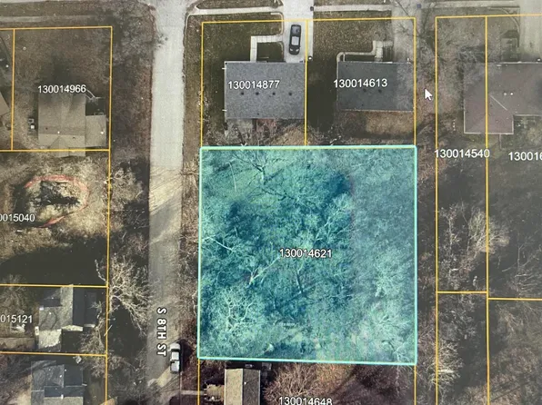 1017 S 8th St, Plattsmouth, NE 68048