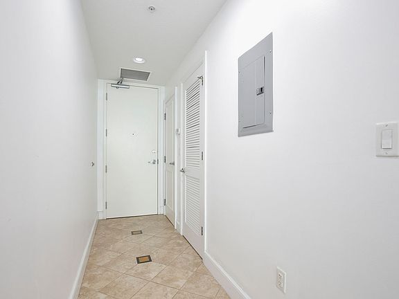 5th image of 101 S Eola Dr Unit 515