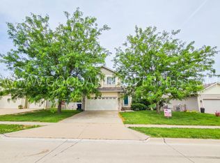 3504 163rd St, Urbandale, IA 50323