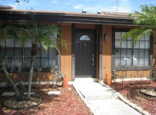 10261 Oleander Ct, Pembroke Pines, FL 33026