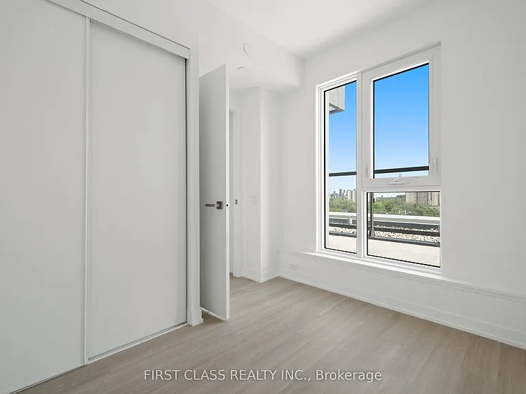 500 Wilson Ave #922 — Photo 24