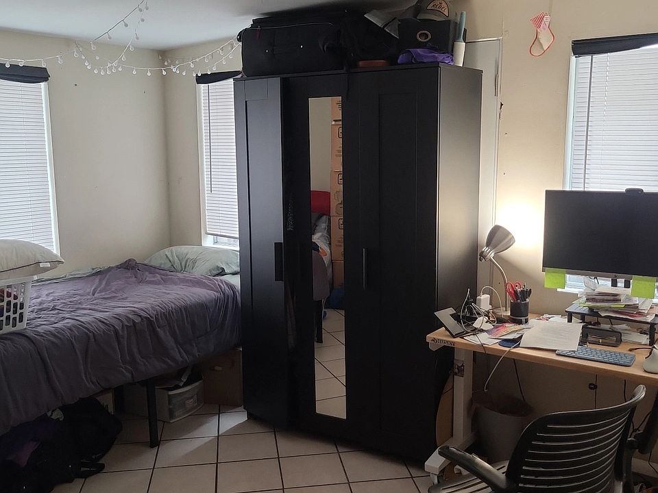 1st image of 1134 Madera Ave