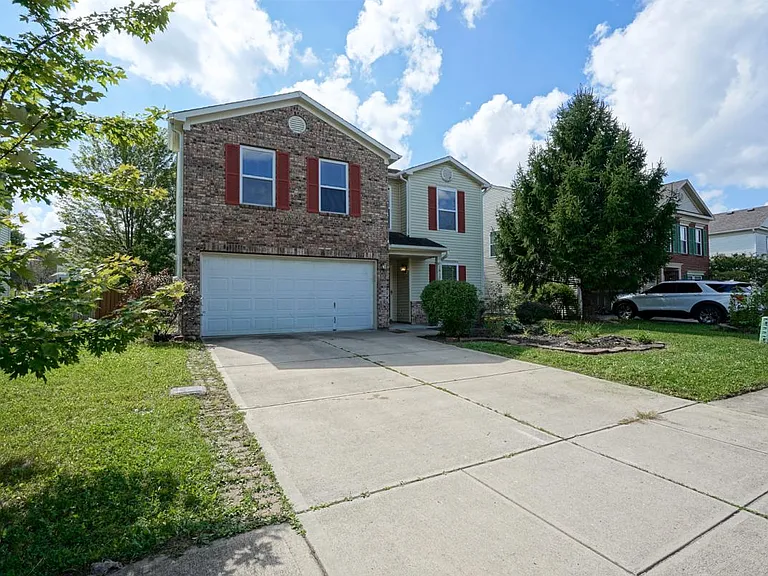 10155 Holly Berry Cir — Photo 2