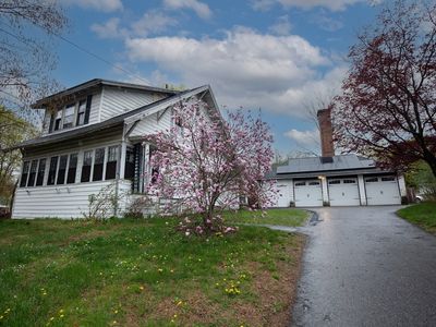 221 Pelham St, Methuen, MA, 01844