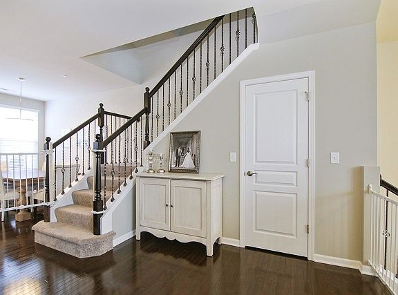 5th image of 3195 Coral Ln