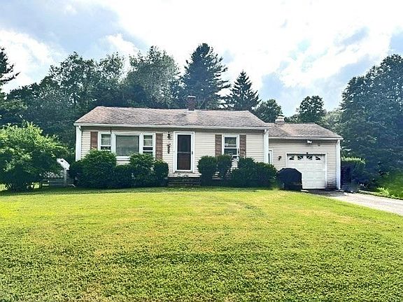 2nd image of 6 Bullard Ln