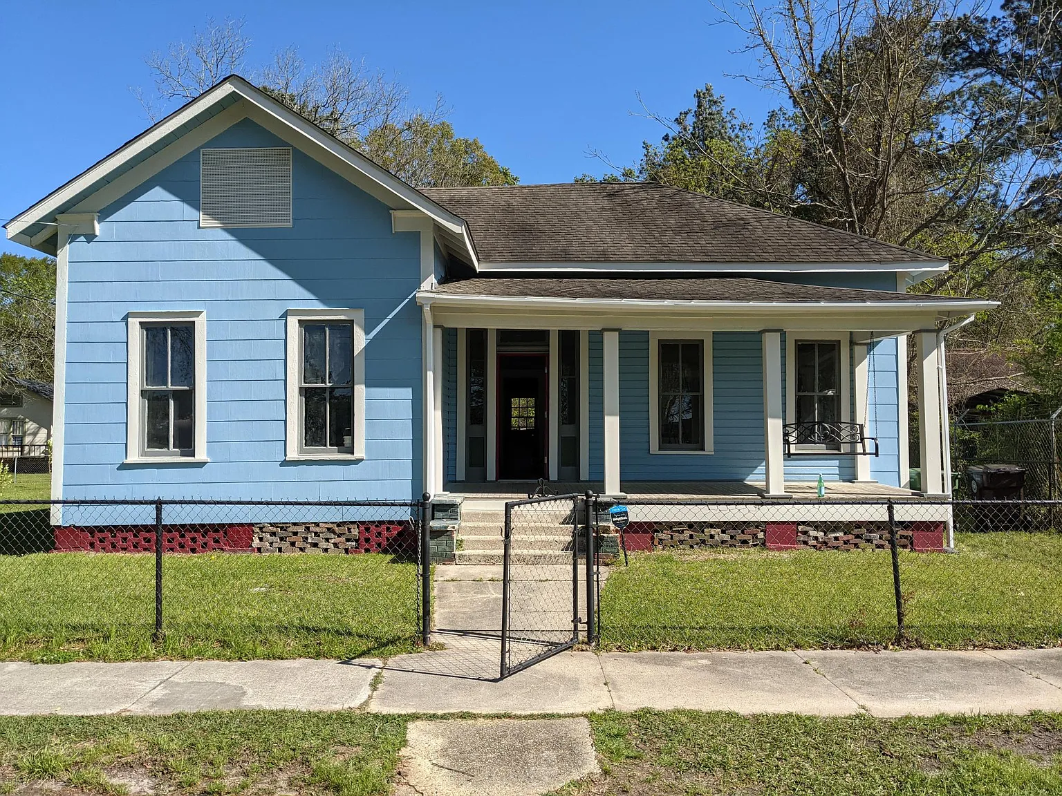 Newman St, Hattiesburg — Photo 1