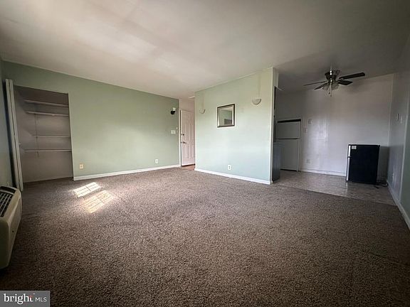 4th image of 306 E Furman Dr